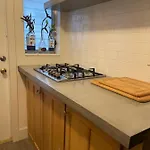 Hotel Brooklyn Blue House