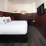 Hotel Civilian 4*