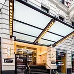 Aparthotel Radio 3*