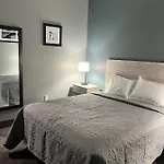 Deluxe & - Long Island Nyc