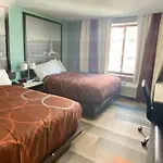 Super 8 By Wyndham Brooklyn Williamsburg 2* New York