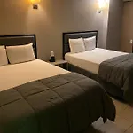 Hotel Henny 3*