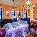 The International Cozy Hotel