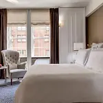 The Carlyle, A Rosewood Hotel 5*