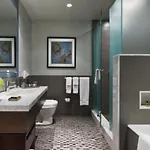 Hotel The Pearl New York