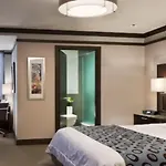 Hotel The Pearl 4*