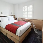 Pod 51 Hotel New York