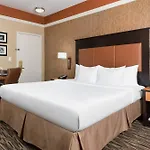 The Hotel At Fifth Avenue