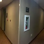 Cresthaven Jamaica-jfk