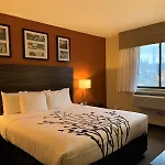 Sleep Long Island - Manhattan View 3*