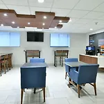 Country & By Radisson, Staten Island