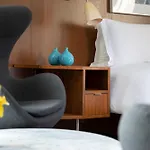 6 Columbus Central Park Hotel