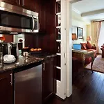 Hotel Plaza Athenee 5*
