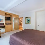 Aparthotel Lombardy 4*