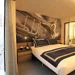 Carnegie Hotel 4*