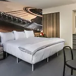 Carnegie Hotel 4*