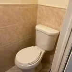 A Pleasant In Queens Guest house *