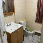 A Pleasant In Queens Guest house New York