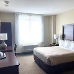 Lotus Blu & Hotel 3*