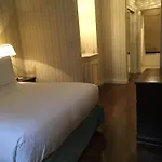 Avalon 4*