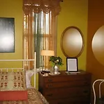Bronx Guest house