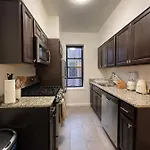 Apartment 1br In Sunnyside 15 Min To Manhattan *