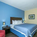 Ozone Inn & Suites