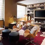 Hotel Hilton Brooklyn - Newly Renovated 4*