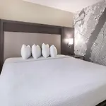 Hotel Western Executive Residency Bronx 3*