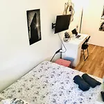 Apartment Manhattan -ues - *