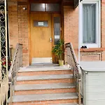 Urban Jungle Oasis In Queens! Homestay New York