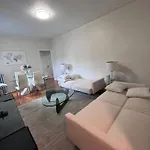 Apartment 1br In Sunnyside 15 Min To Manhattan *