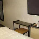 Rodeway Inn Near JFK Airport