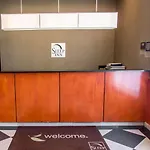 Hotel Sleep Long Island - Manhattan View 3*