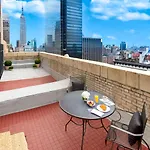 New Yorker By Lotte Hotel 4*