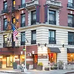Hotel The @ 3*
