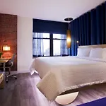 Hotel Arthouse
