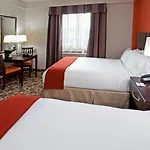 Holiday Inn Express Maspeth By Ihg