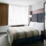 Doubletree By Hilton Midtown Fifth Ave