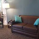 Lic Manhattan View Hotel