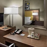 Express Brooklyn By Ihg New York