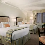 Hotel Warwick