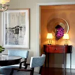 Warwick 4* New York