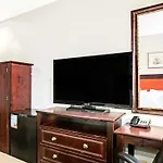 Days By Wyndham Long Island 3* New York