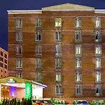 Days Inn By Wyndham Long Island City