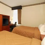 Red Lion Inn & Suites Long Island City