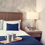 Hotel Artezen
