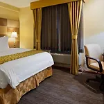 Hotel Western Queens Court New York