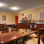 Hotel Western Queens Court