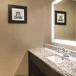 La Quinta By Wyndham Brooklyn Central Hotel 3*